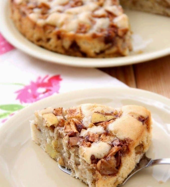 Apple Cinnamon Cake