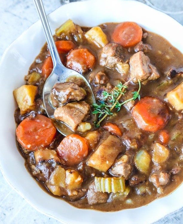 Irish lamb stew recipe with potatoes and carrots