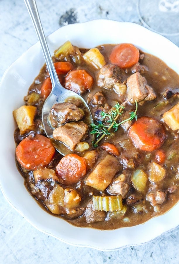 Irish lamb stew recipe with potatoes and carrots