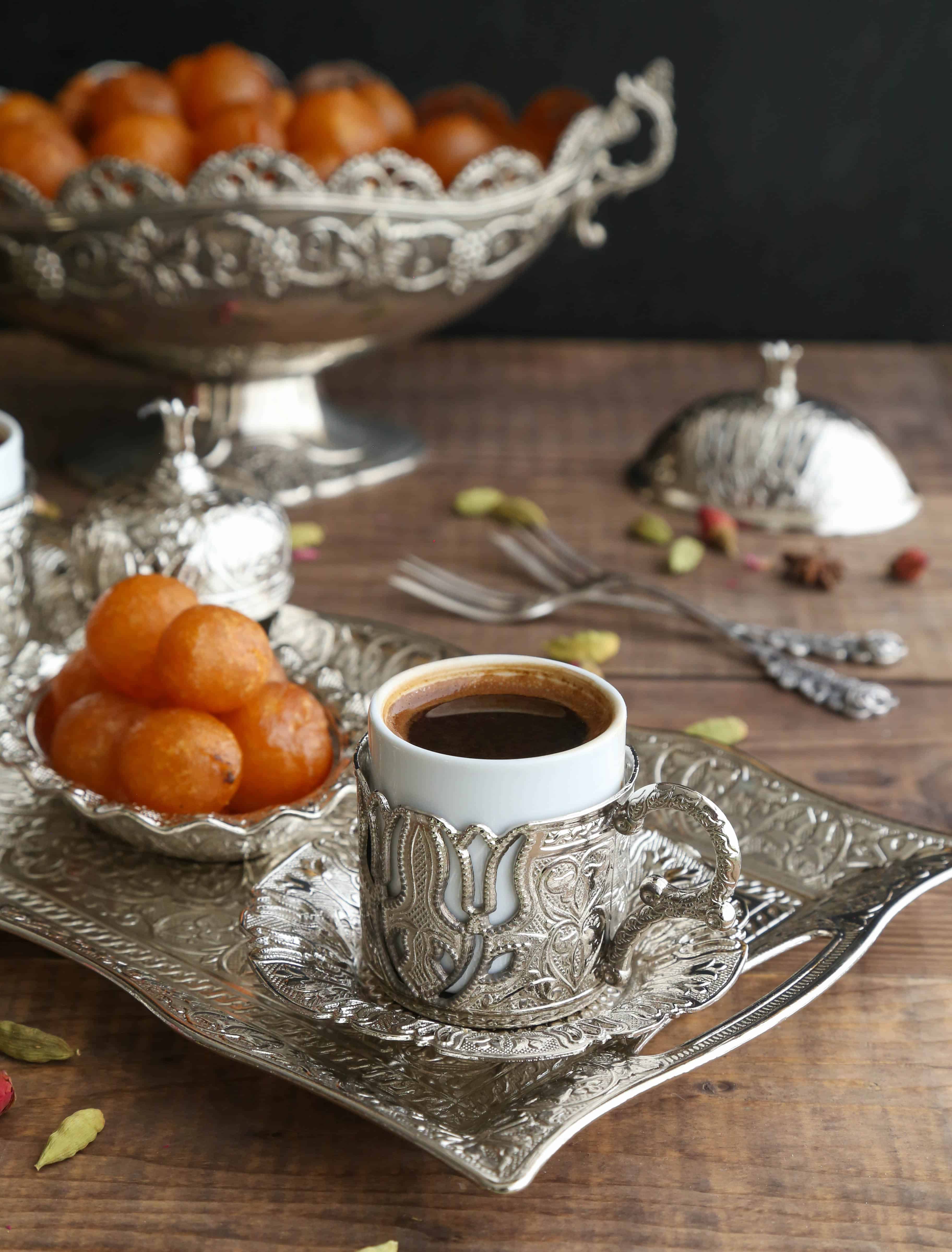 Simple and delicious sweet balls that are popular in the levant countries
