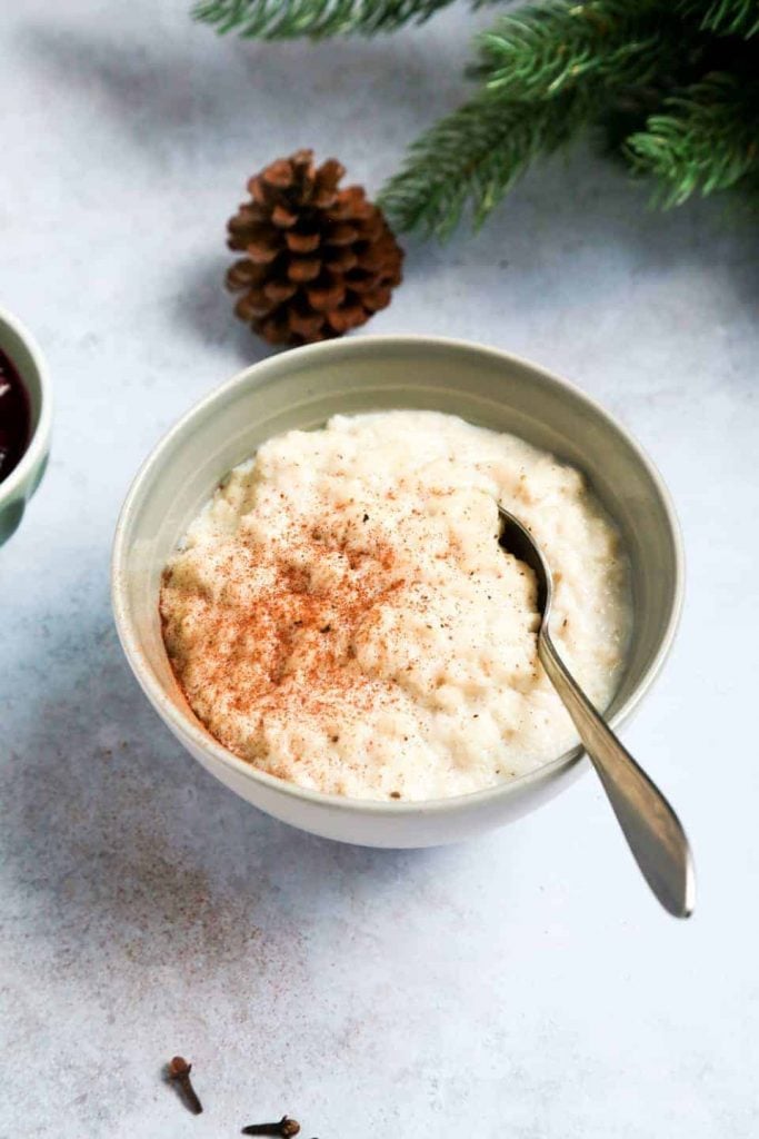 Traditional British Bread Sauce Recipe - Little Sunny Kitchen