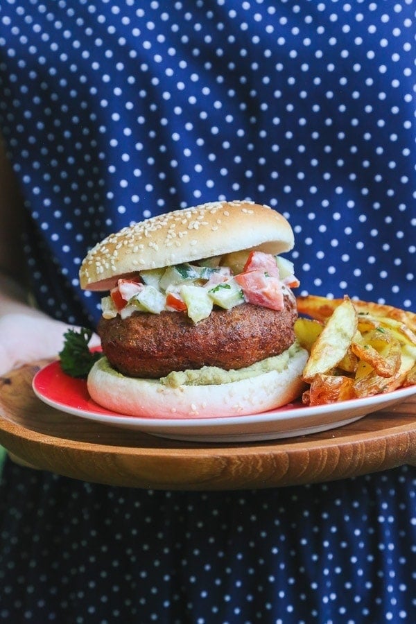 This veggie falafel burger recipe is based on the classic Middle Eastern Falafel sandwich but turned into a burger! The falafel patties are made with very simple ingredients, mainly chickpeas, and parsley.