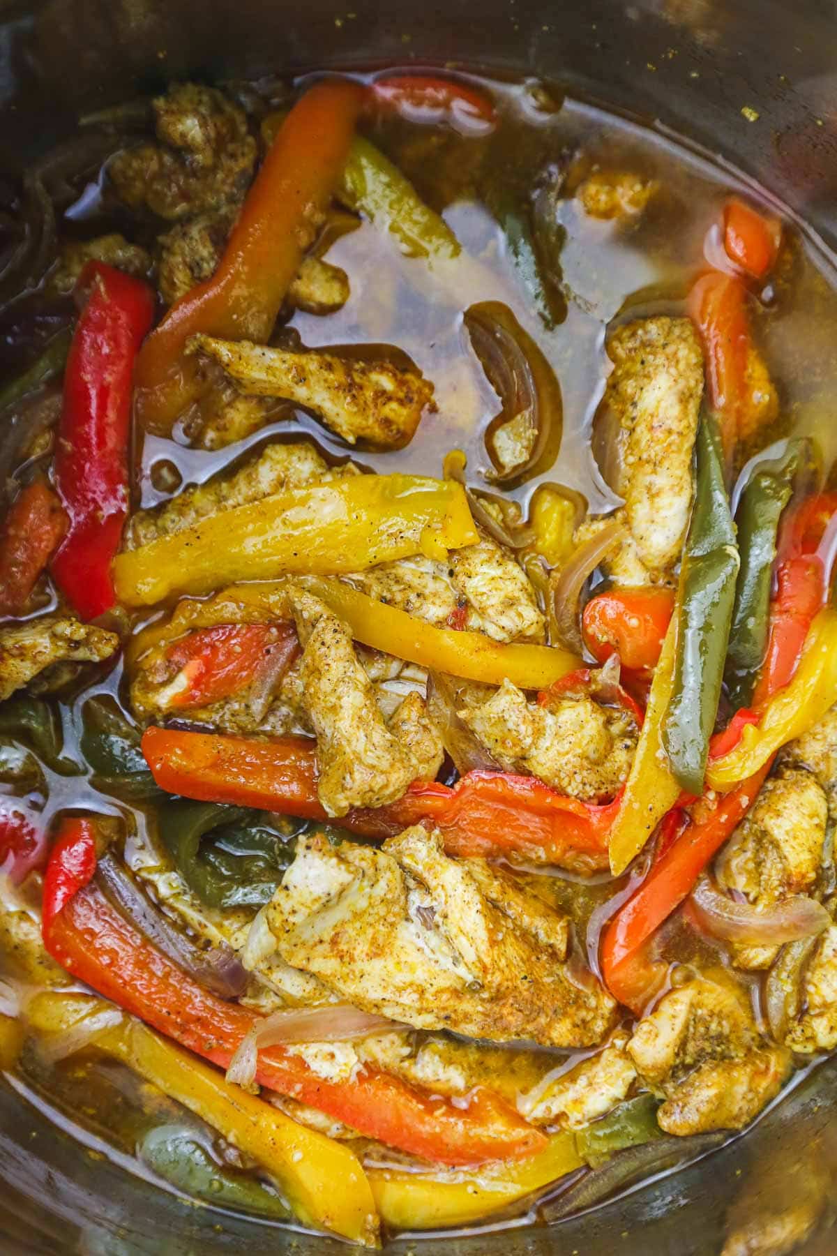 INSTANT POT CHICKEN FAJITAS