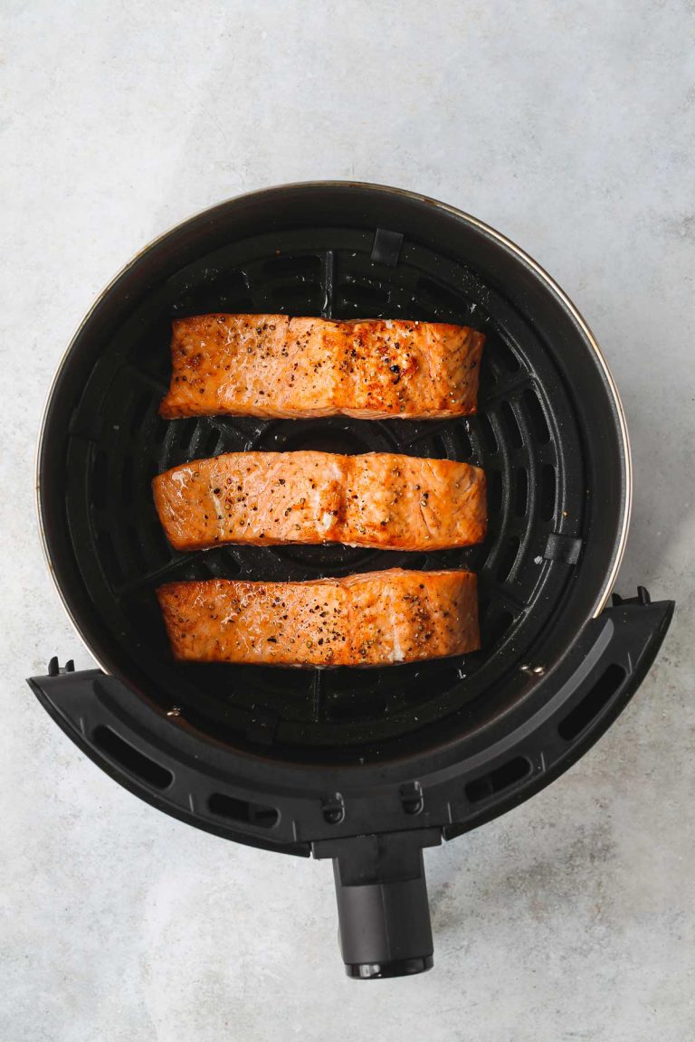The Best Air Fryer Salmon Recipe (With Garlic Lemon Butter Sauce)