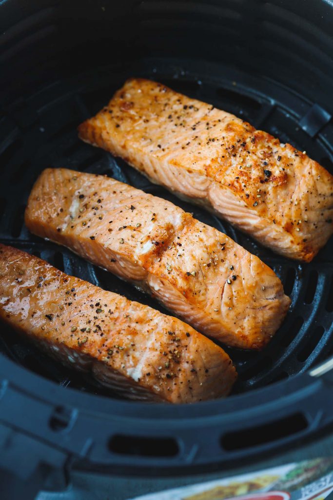 The Best Air Fryer Salmon Recipe (With Garlic Lemon Butter Sauce)