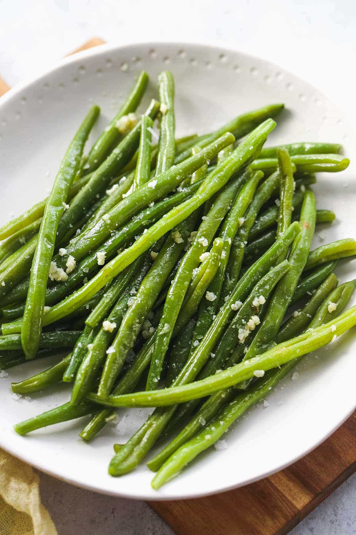 Instant pot green beans in a white plate