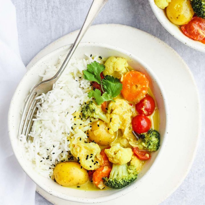 Vegan Coconut Curry - Little Sunny Kitchen