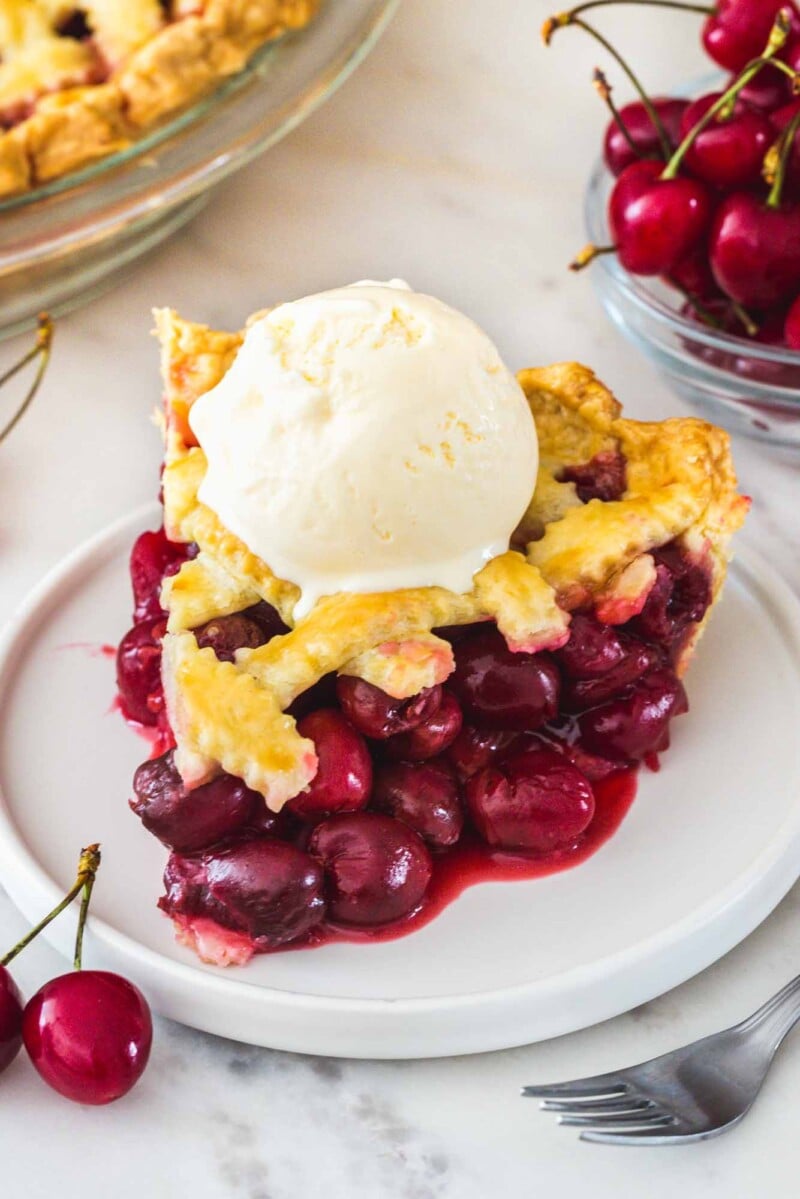 Easy Cherry Pie Recipe The Best Homemade Cherry Pie - Photos