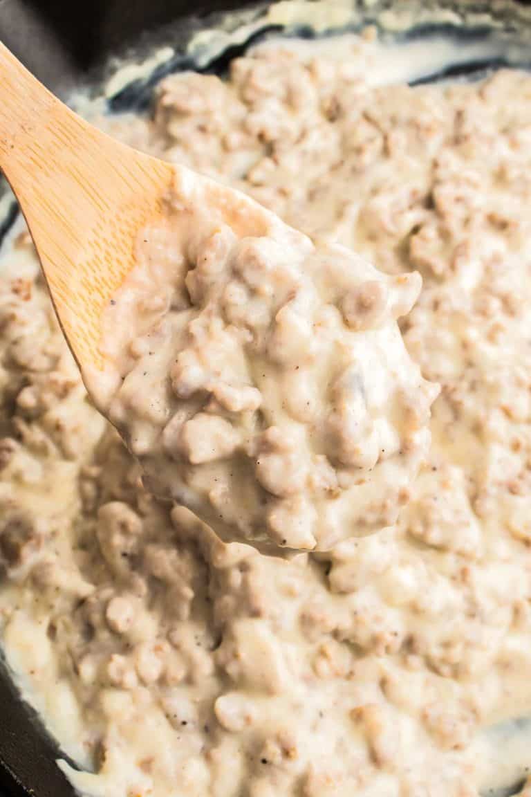 Best Sausage Gravy Recipe (Quick & Easy!) Little Sunny Kitchen