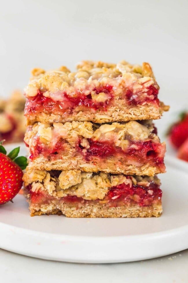 Easy Strawberry Oatmeal Bars How To Make It Little Sunny Kitchen easy-strawberry-oatmeal-bars-how-to-make-it-little-sunny-kitchen