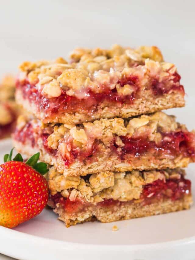 cropped-Strawberry-Oatmeal-Bars-20.jpg