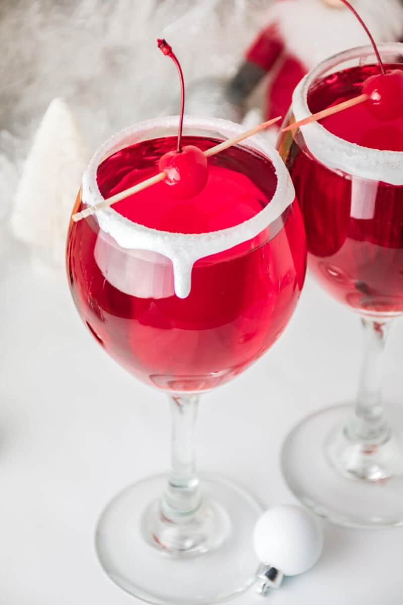 Christmas Vodka Cocktail (Santa Cocktail) - Little Sunny Kitchen