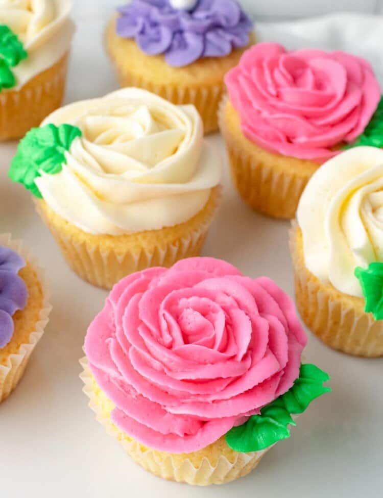Flower cupcakes in 3 colors