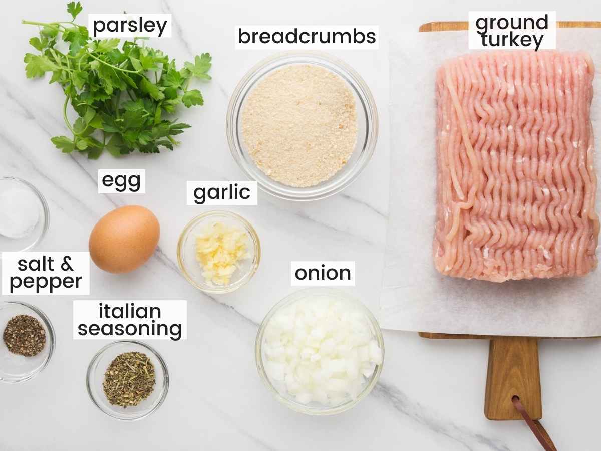 Ingredients needed to make turkey meatballs