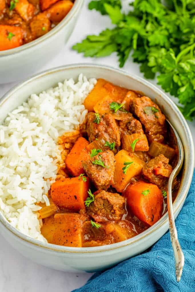 Easy Hawaiian Beef Stew - Little Sunny Kitchen