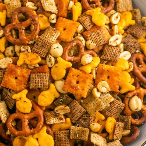 Spicy Chex Mix (Super Easy!)