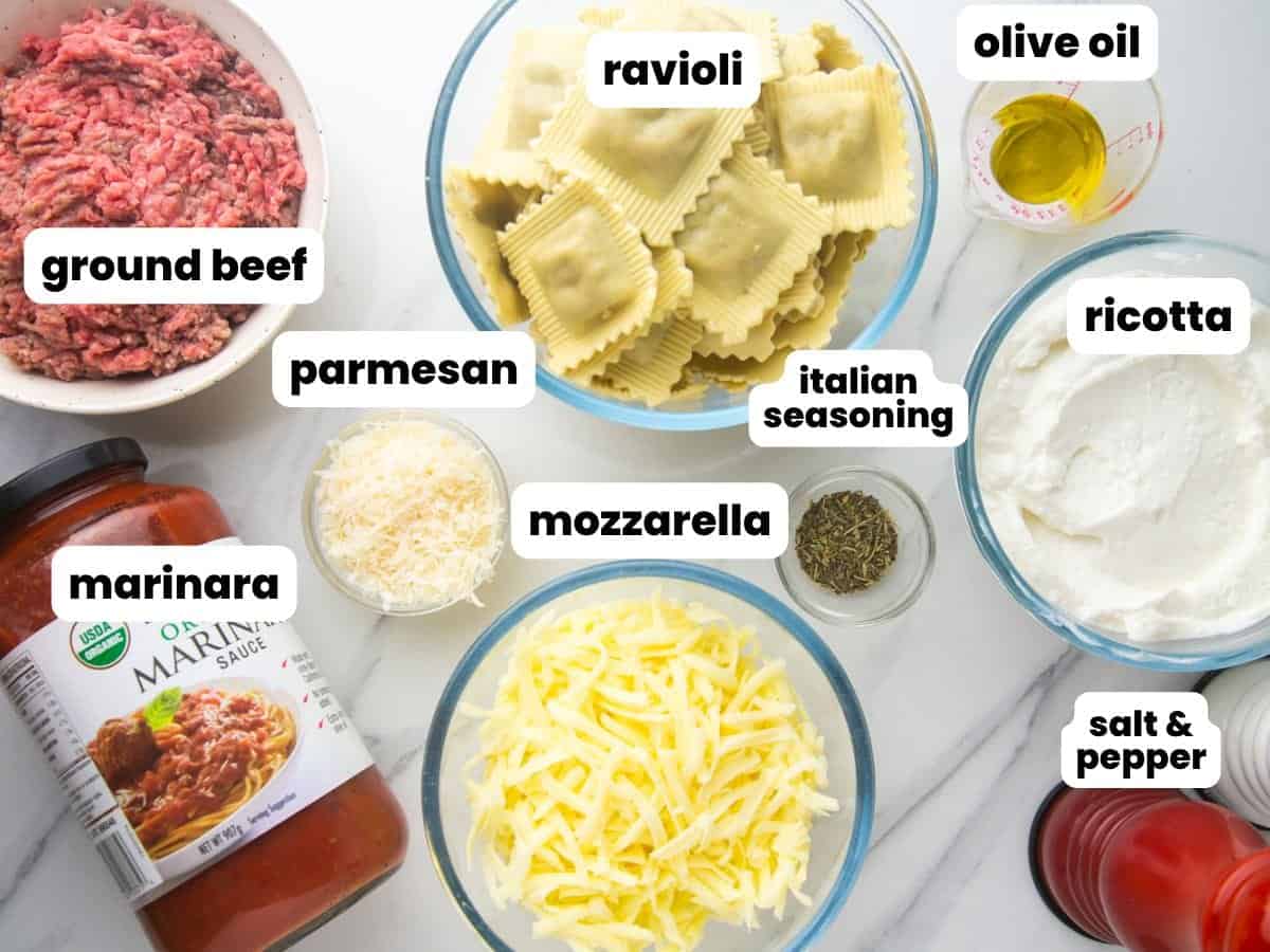 The ingredients needed to make easy lasagna with ravioli and cheese
