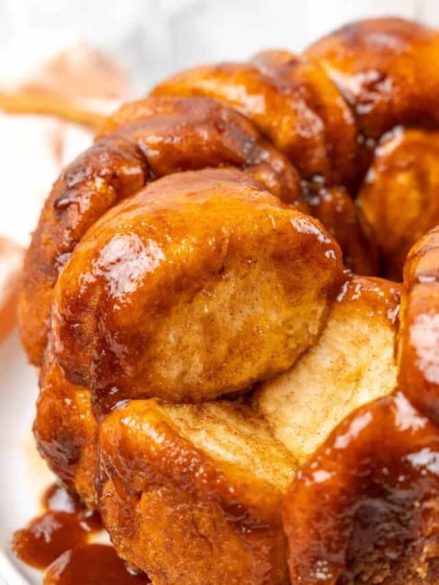 Close up shot of monkey bread pieces