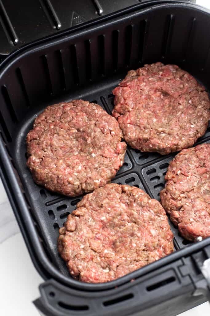 Cooking hamburgers in air fryer hotsell