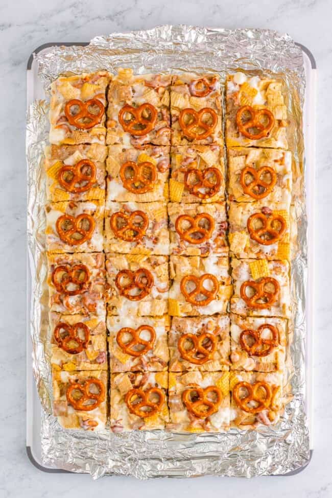 Easy Chex Mix Marshmallow Treats