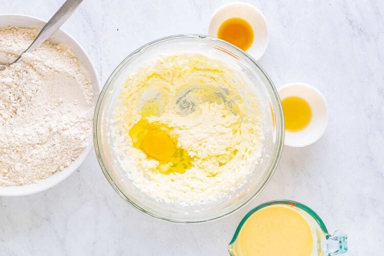 Adding an egg and extracts to the mixture