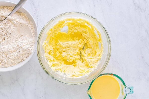 Creaming butter and sugar