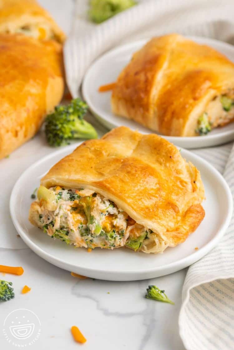 Cheesy Chicken And Broccoli Crescent Ring - Little Sunny Kitchen