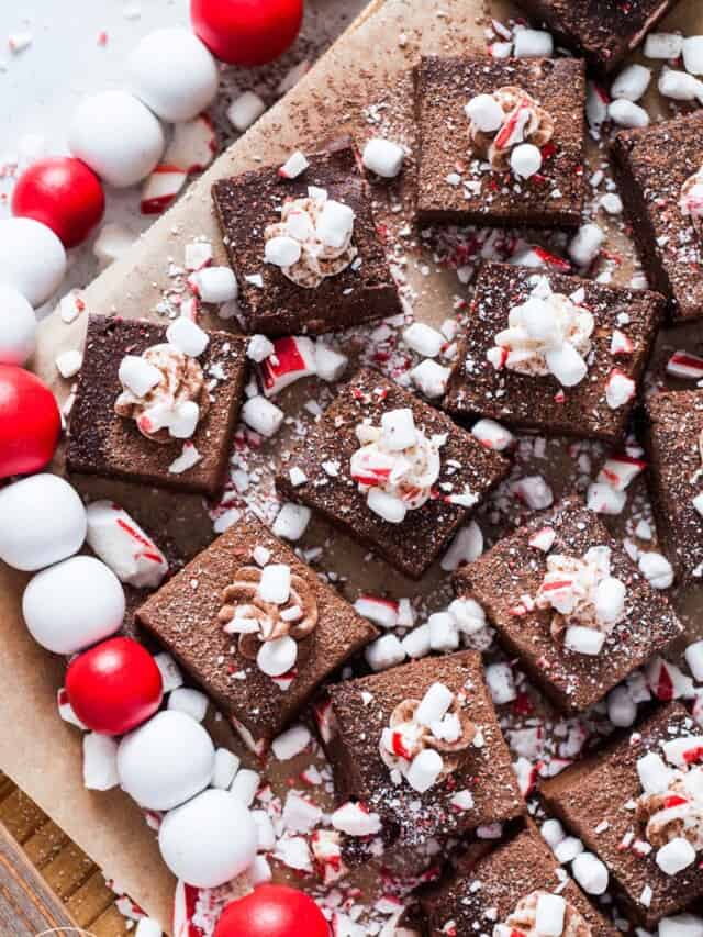 cropped-Peppermint-Hot-Chocolate-Fudge-3.jpg