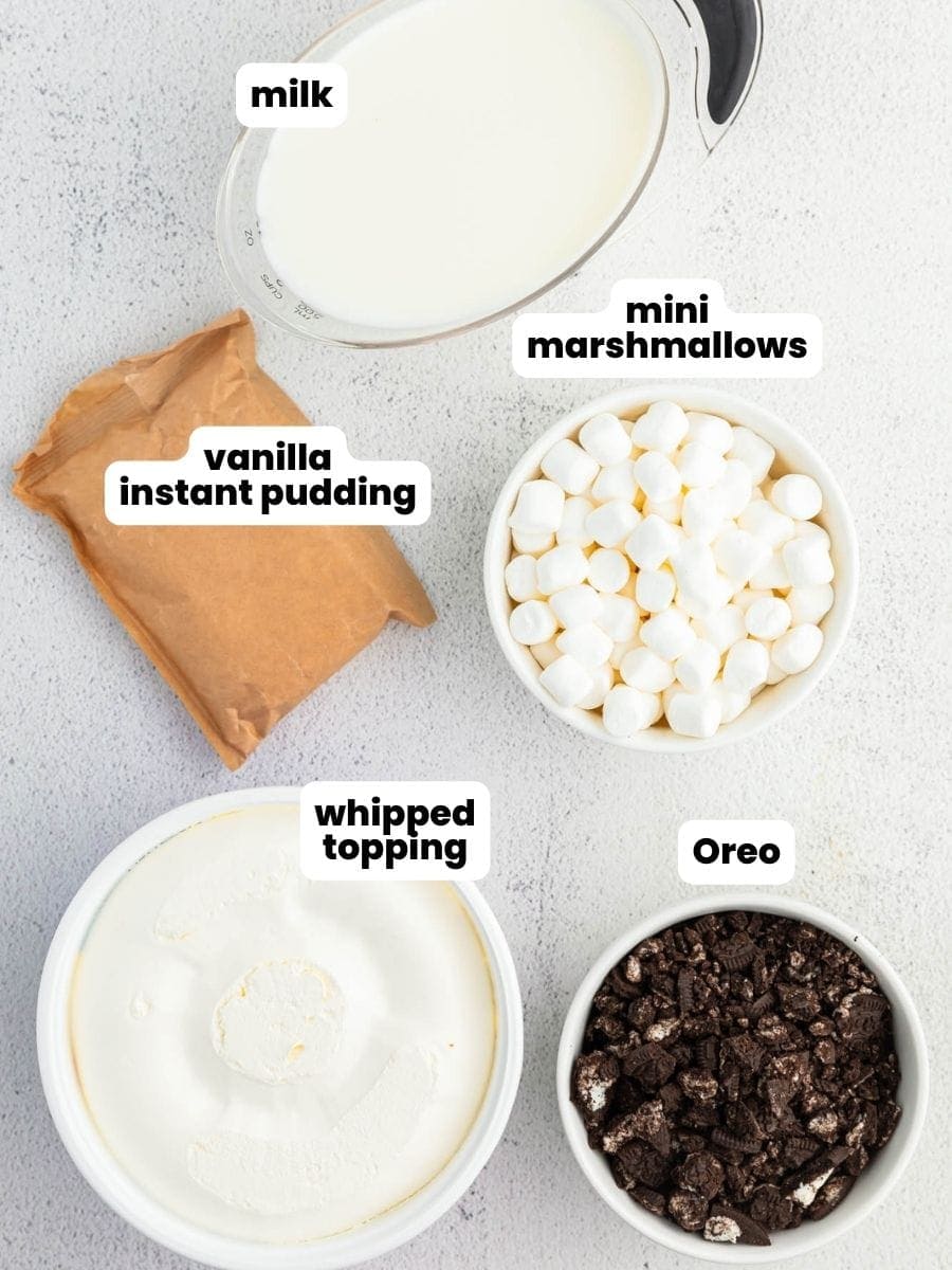 Ingredients needed to make oreo fluff
