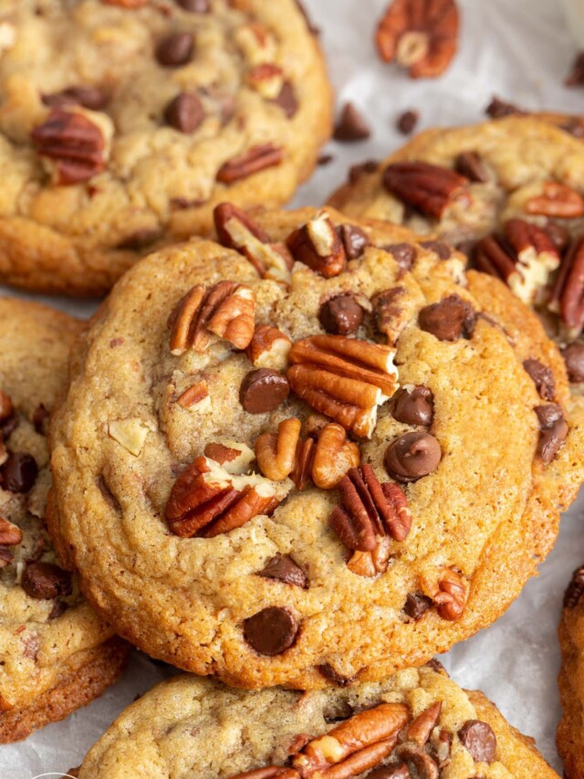 Chocolate Chip And Pecan Cookies