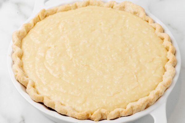 Coconut cream pie without topping.