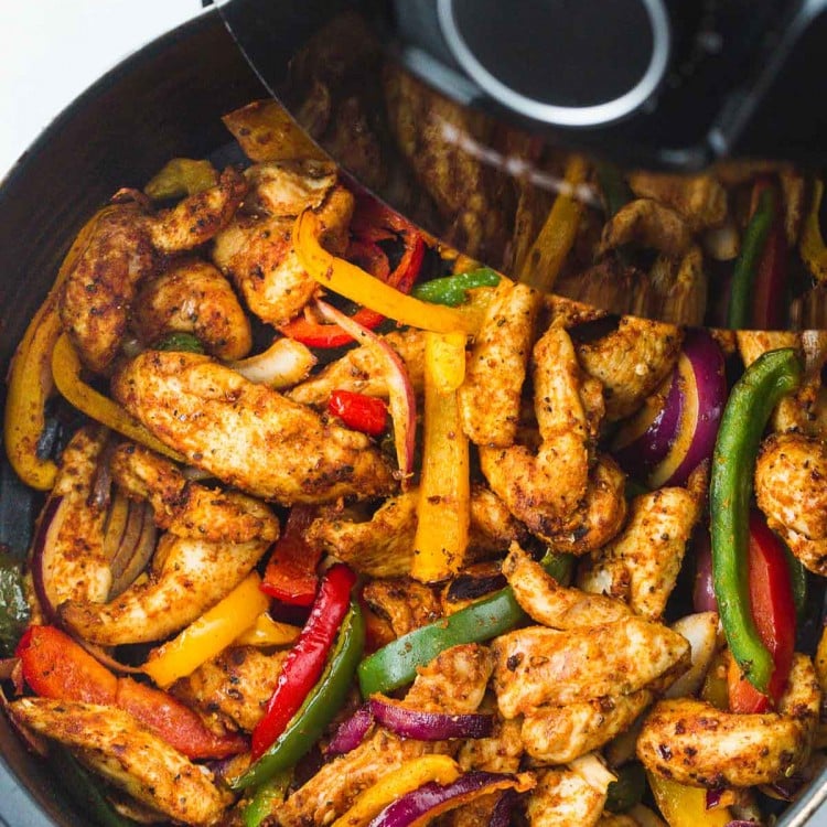 Air Fryer Chicken Fajitas {Ninja Foodi Recipe} - Air Fryer Fanatics