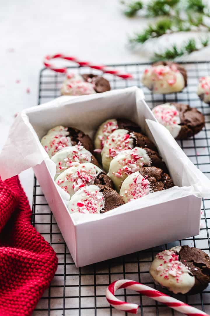 A white gift box with 8 chocolate peppermint cookies