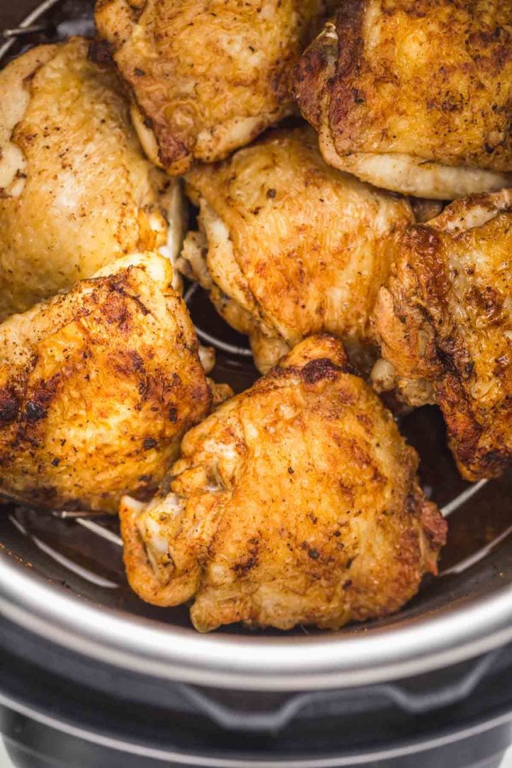 Easy Instant Pot Chicken Thighs Recipe (Juicy and Tender!)